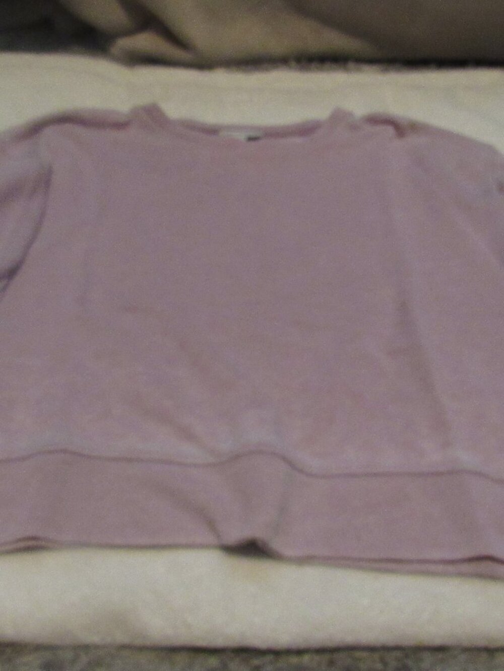 American Eagle Light Purle/Lilac Crewneck Sweatshirt Size Medium USED